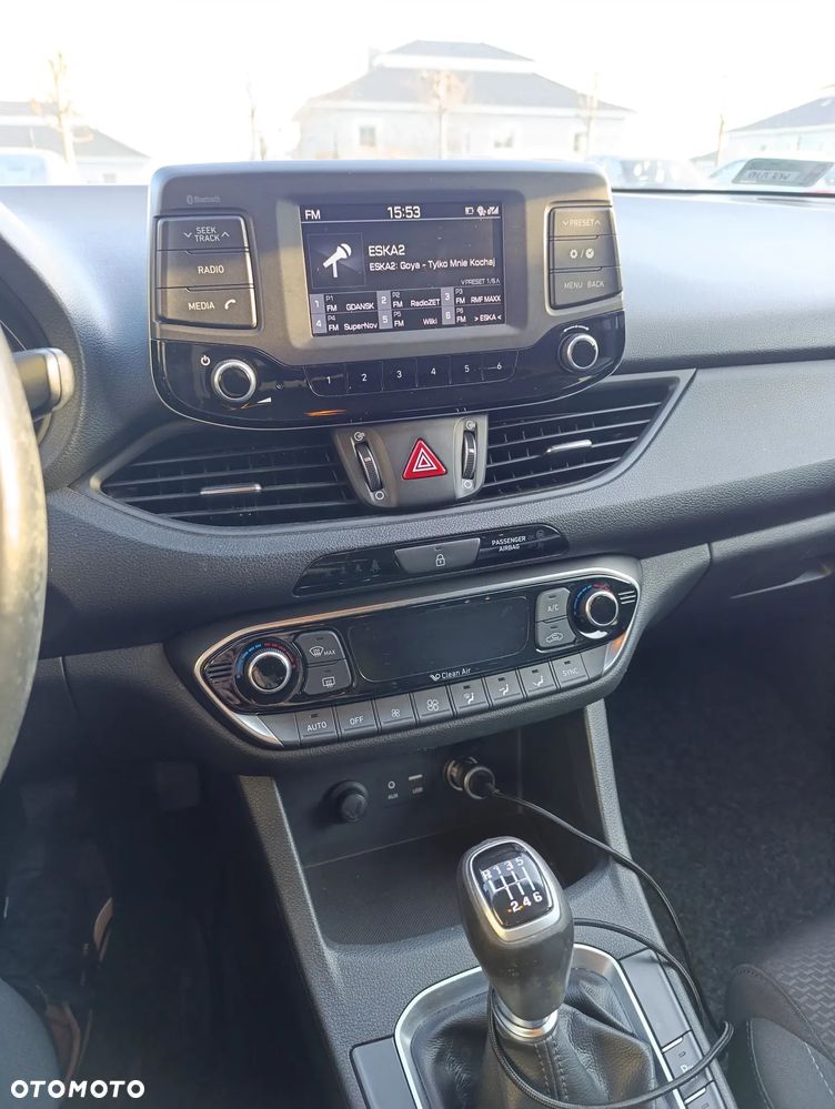 Hyundai i30 1.4 Comfort - 13