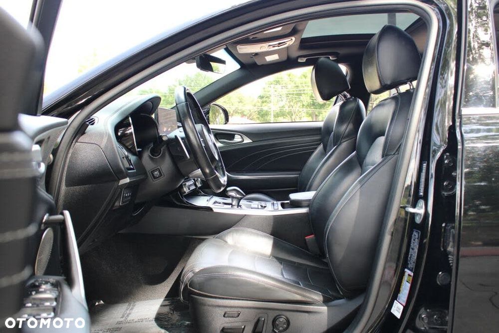 Kia Stinger 3.3 T-GDI AWD OPF GT - 11