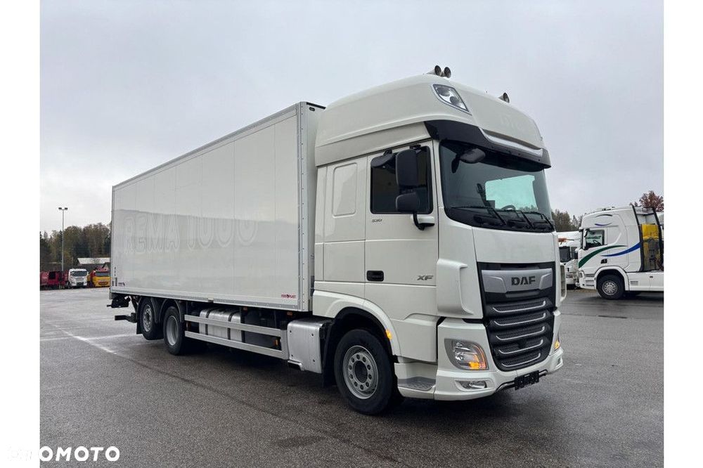 DAF XF 530 6x2*4 + CARRIER SUPRA 1150U Mt - 4