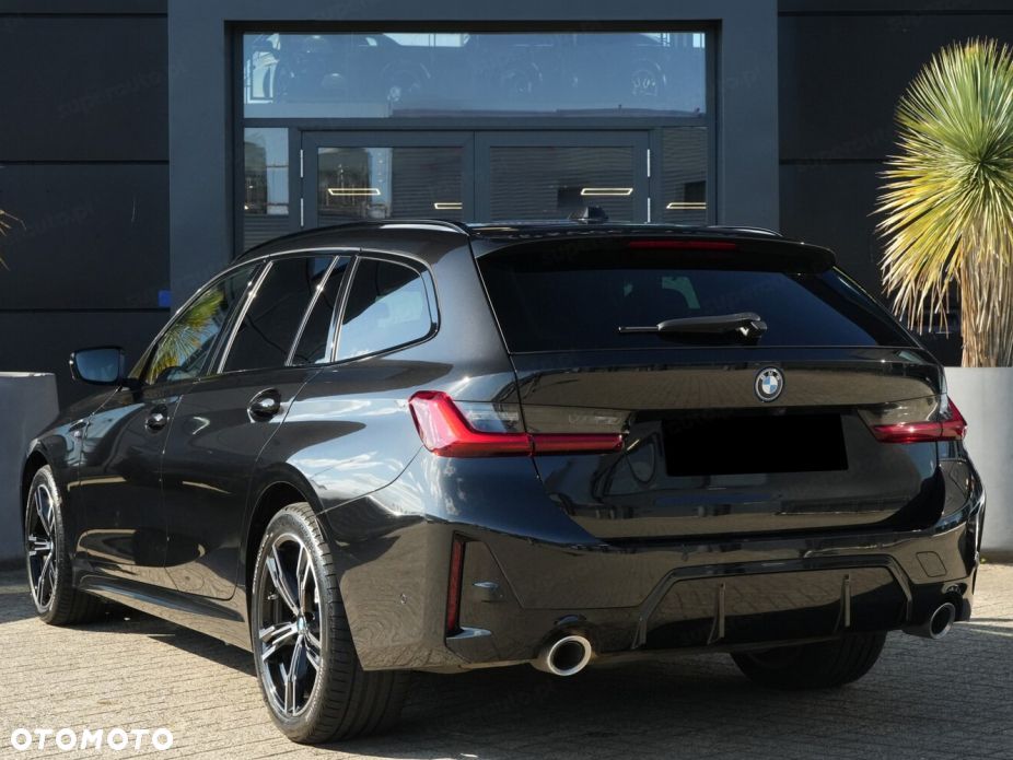 BMW Seria 3 320d xDrive mHEV M Sport - 3