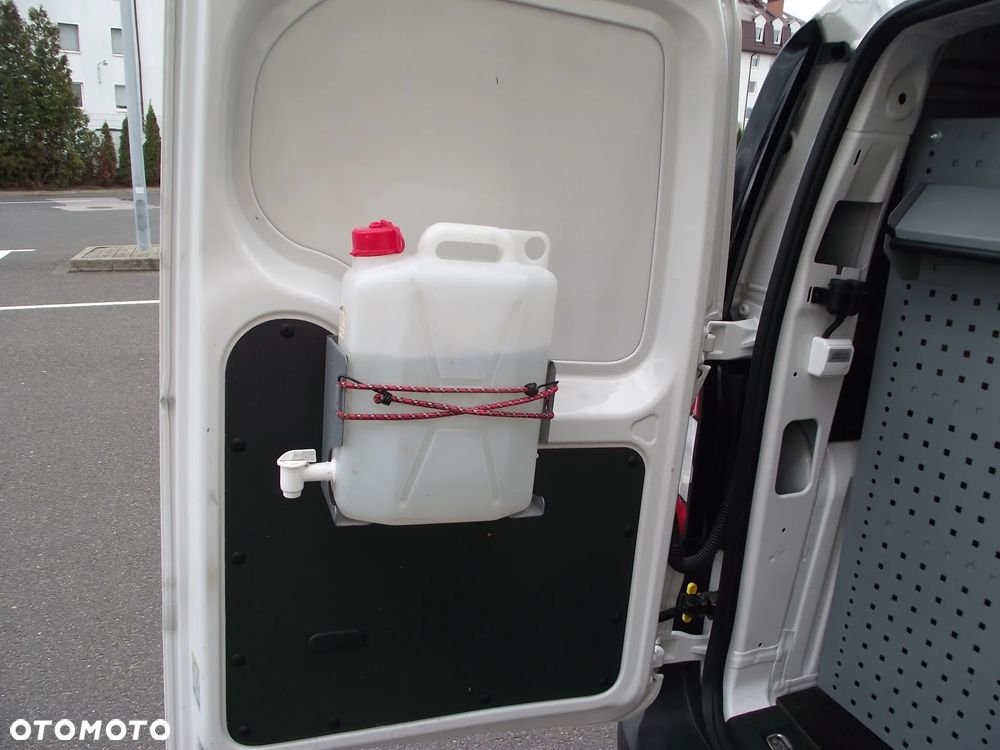 Volkswagen CADDY MAXI - 34