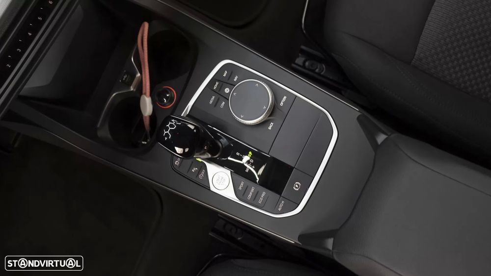 BMW 116 d Corporate Edition Auto - 34