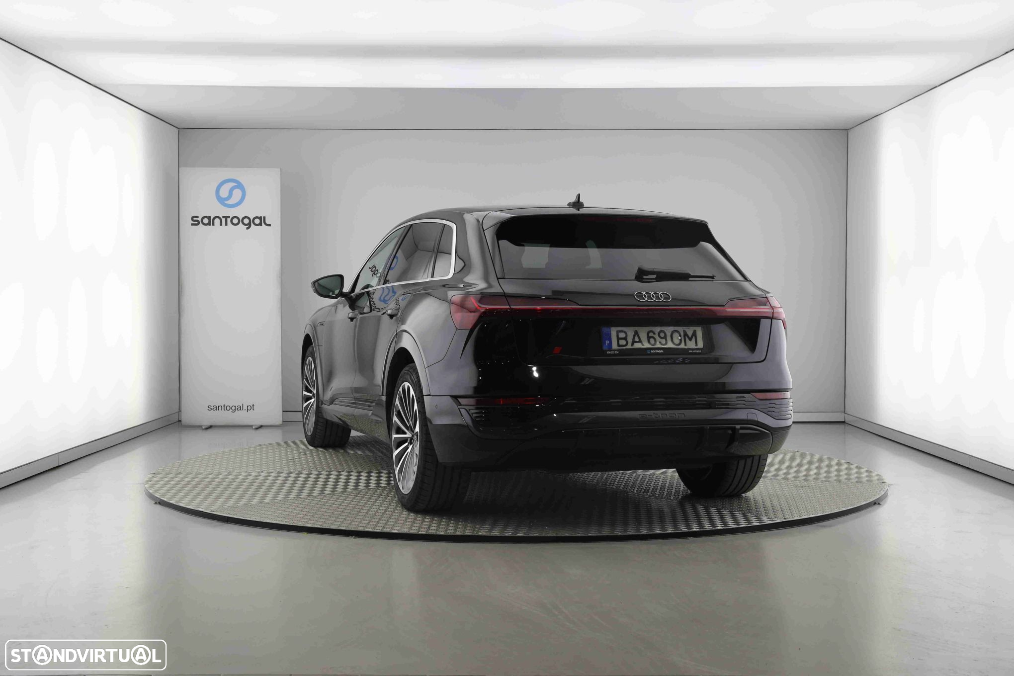 Audi Q8 e-Tron 50 quattro S line - 7