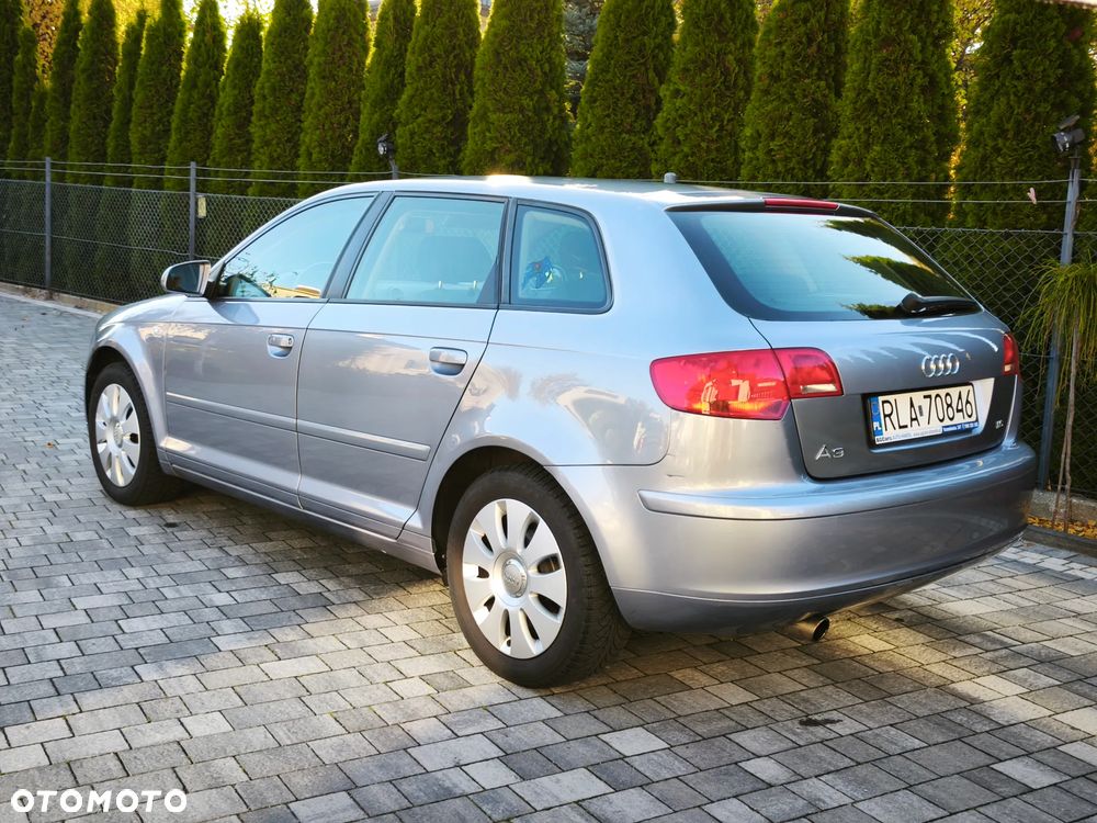 Audi A3 Sportback - 7