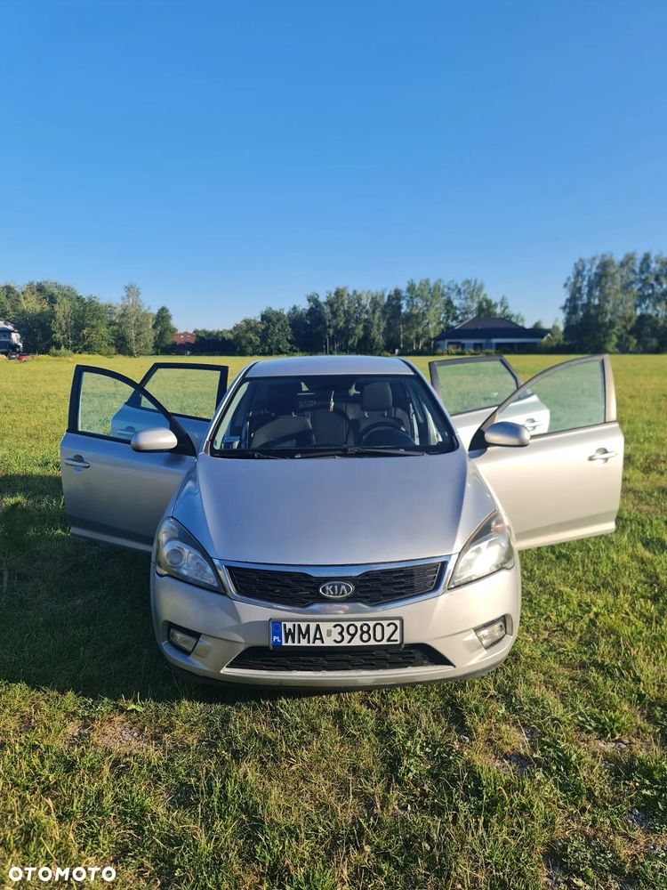 Kia Ceed 1.4 Comfort - 9