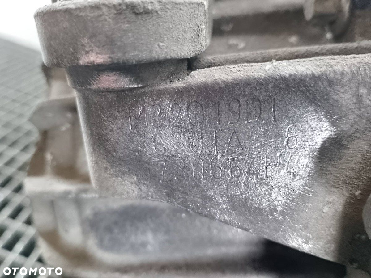 SKRZYNIA BIEGÓW MANUALNA OPEL ASTRA H 1.9 CDTI M32 - 6