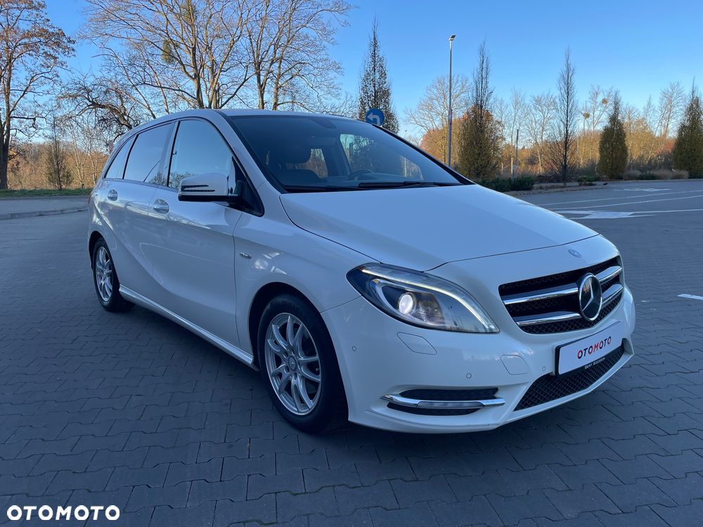 Mercedes-Benz Klasa B 180 CDI (BlueEFFICIENCY) - 9