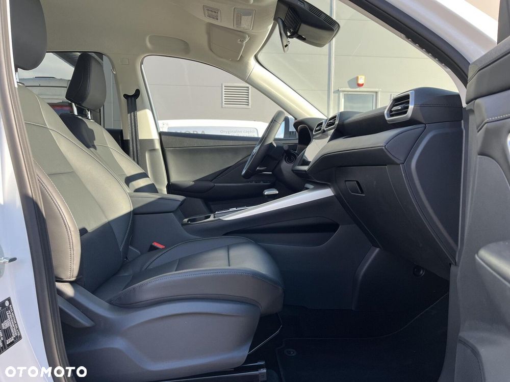 MG ZS Hybrid+ - 30