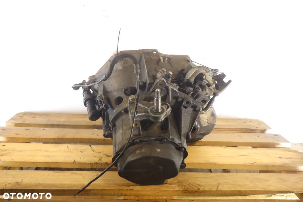 SKRZYNIA BIEGÓW 5 BIEGOWA CITROEN C4 PICASSO I 1.6 20DP56 - 2