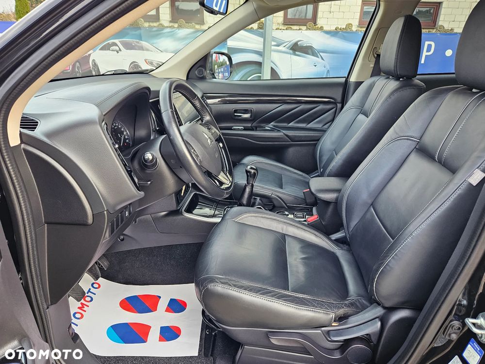 Mitsubishi Outlander 2.0 City Style 2WD - 20