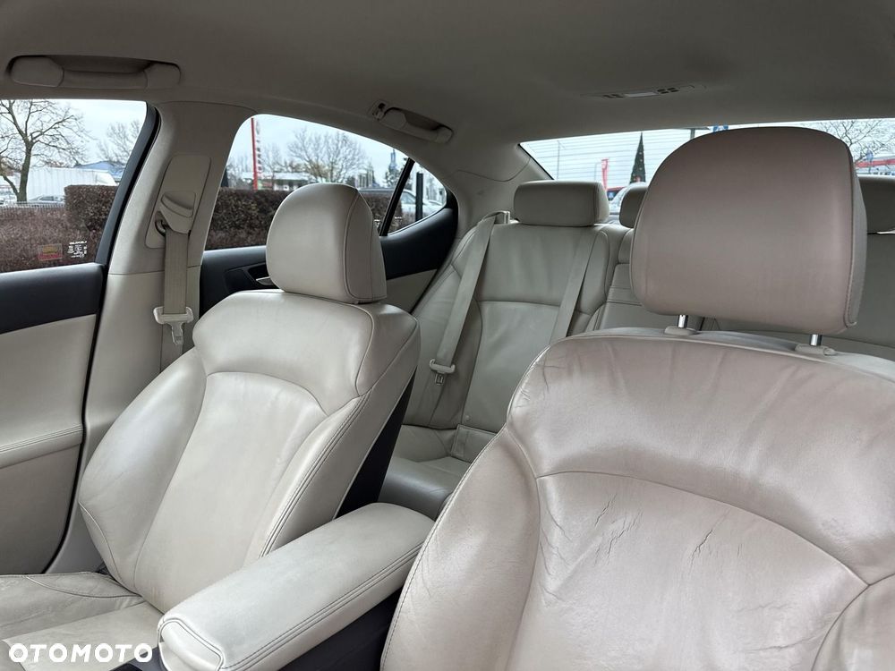 Lexus IS 250 Elegance - 14