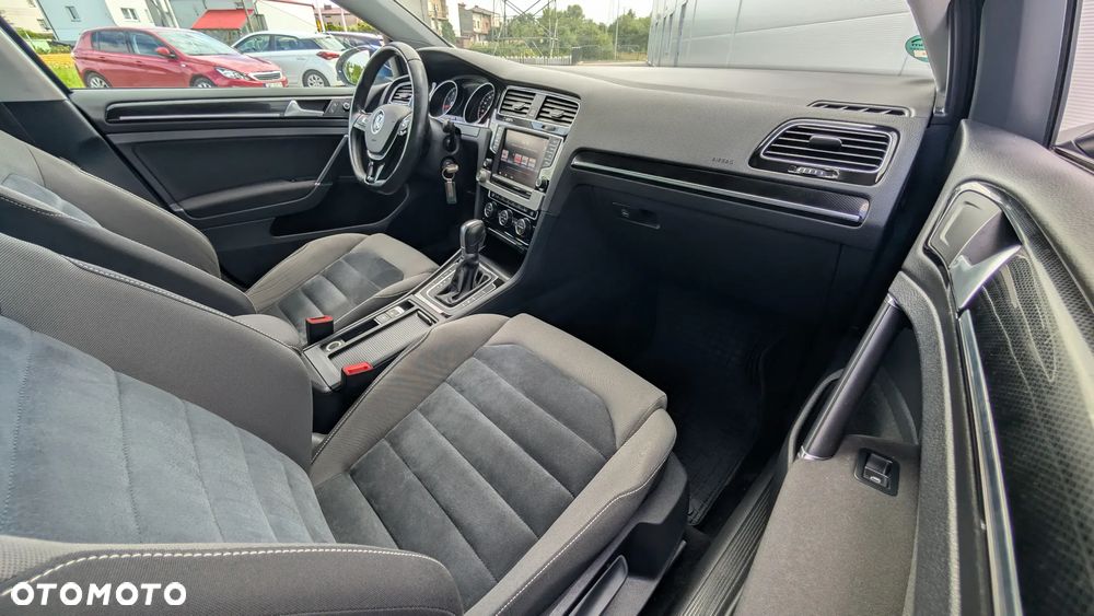 Volkswagen Golf 1.4 TSI BlueMotion Technology DSG Highline - 10