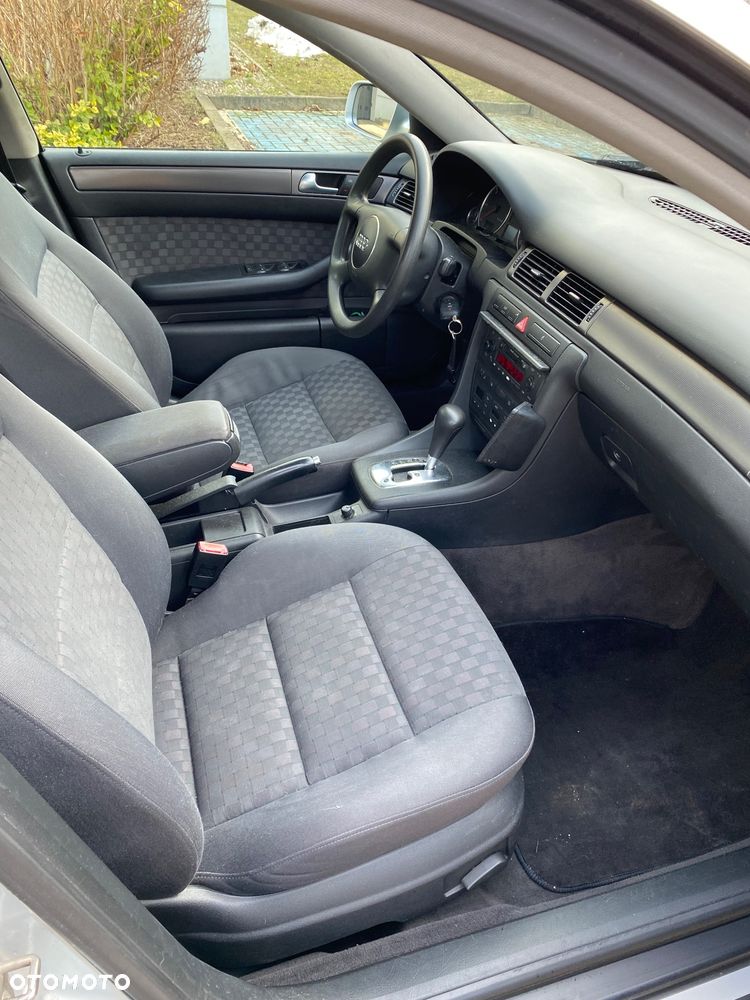 Audi A6 Avant - 12