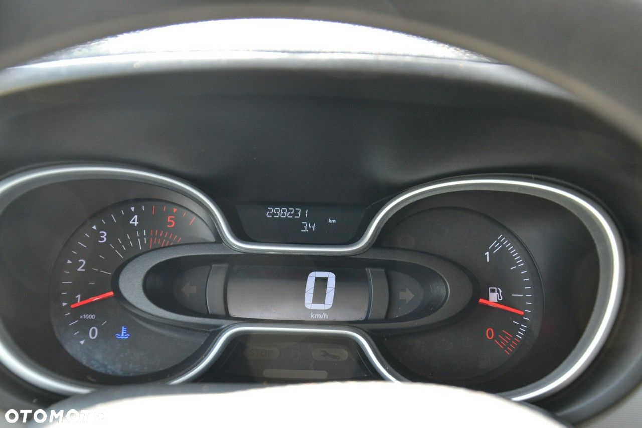 Renault Trafic - 14