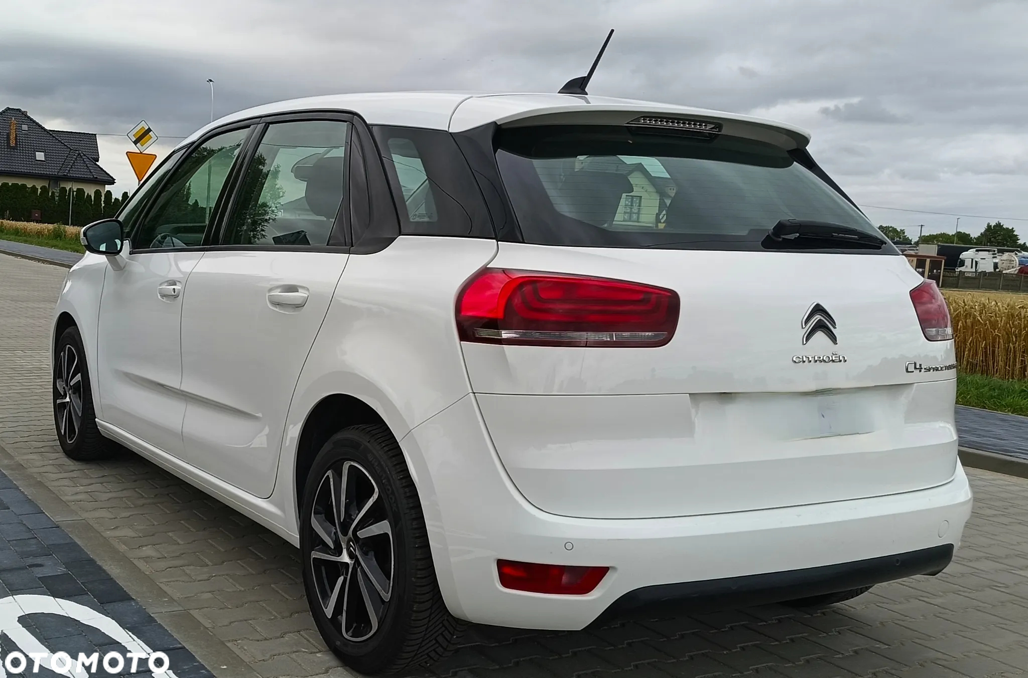 Citroën C4 SpaceTourer - 8
