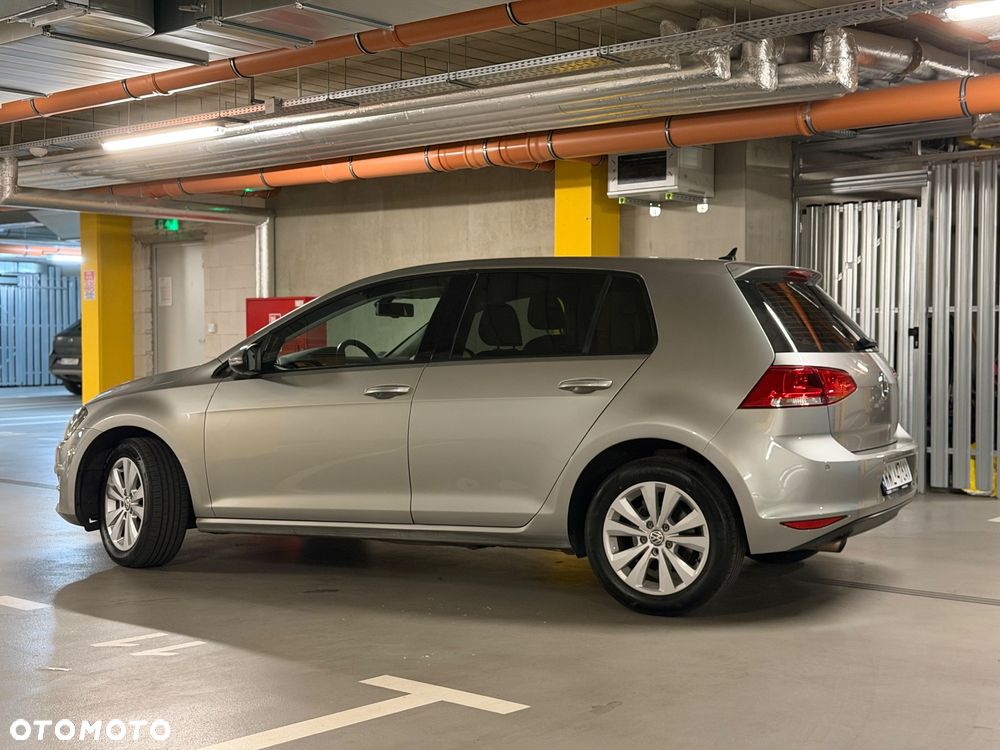 Volkswagen Golf 1.6 TDI BMT Comfortline - 17