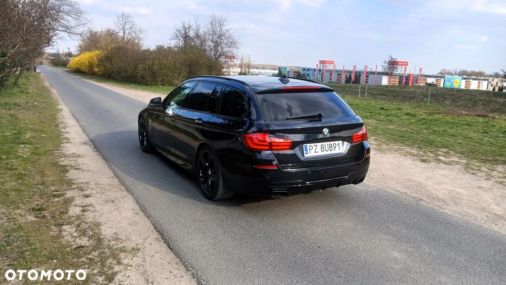BMW Seria 5 528i Sport-Aut - 7