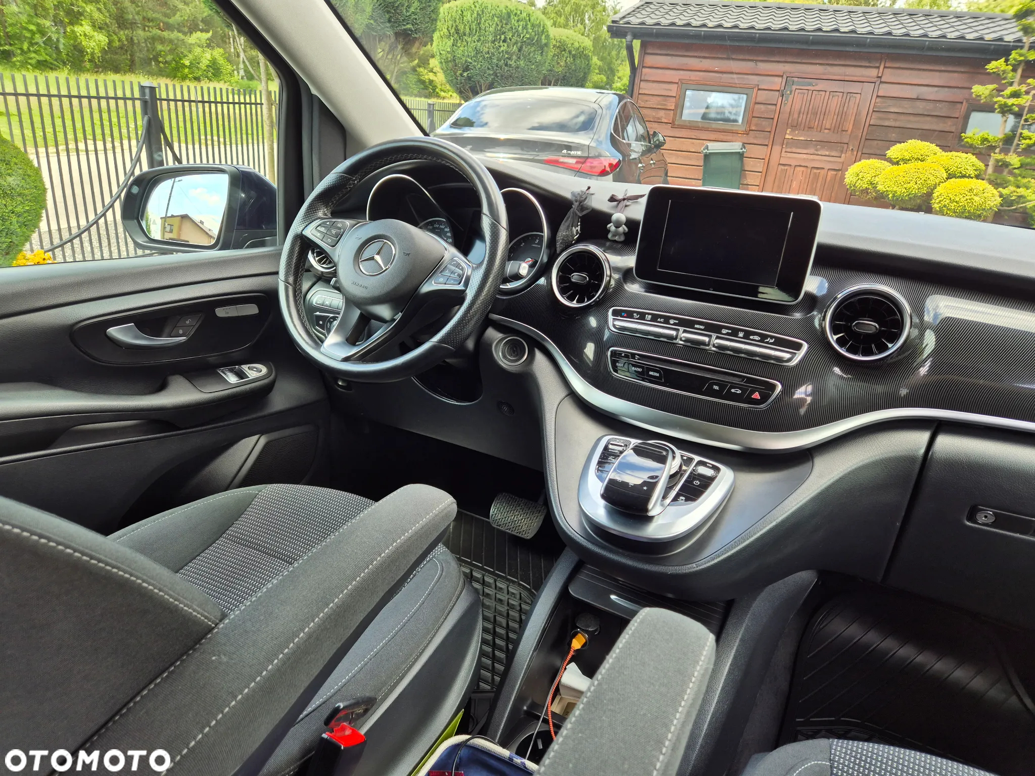 Mercedes-Benz Klasa V 220 d 4-Matic 9G-Tronic (d³ugi) - 5