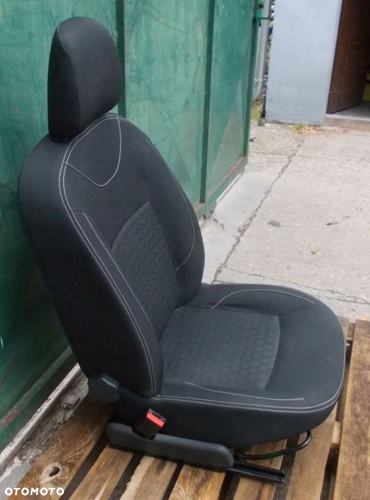 DACIA LOGAN 13R 1.4 TCE FOTELE KANAPA KOMPLET EU - 3