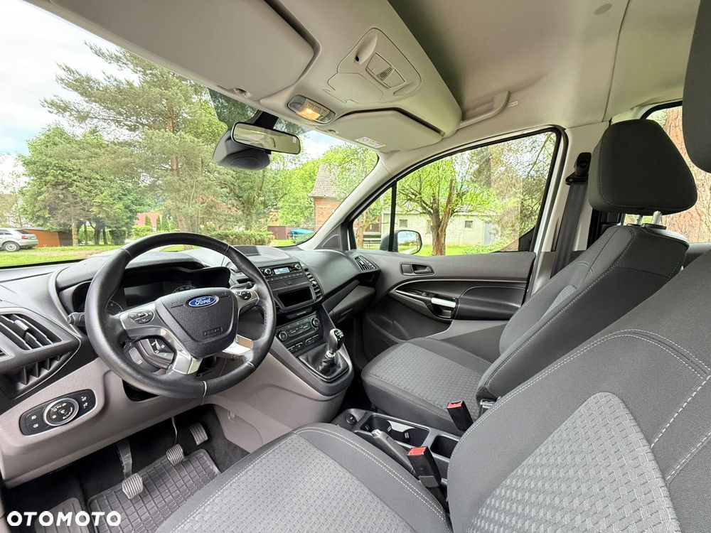Ford Transit Connect - 18