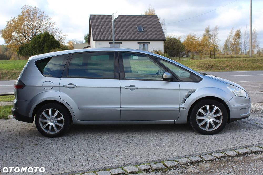Ford S-Max - 4