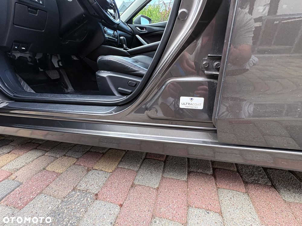 Mazda 6 - 12