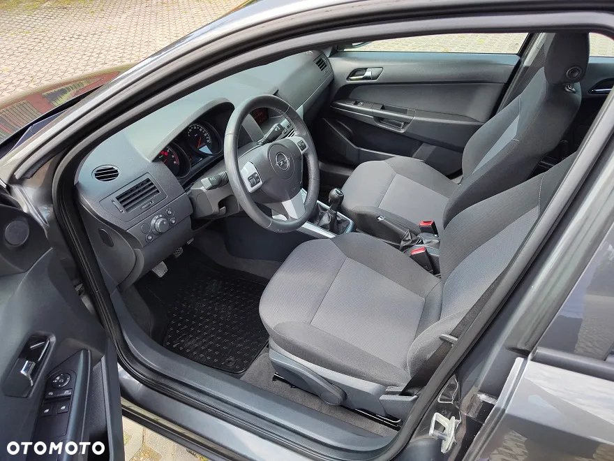 Opel Astra III 1.6 - 7