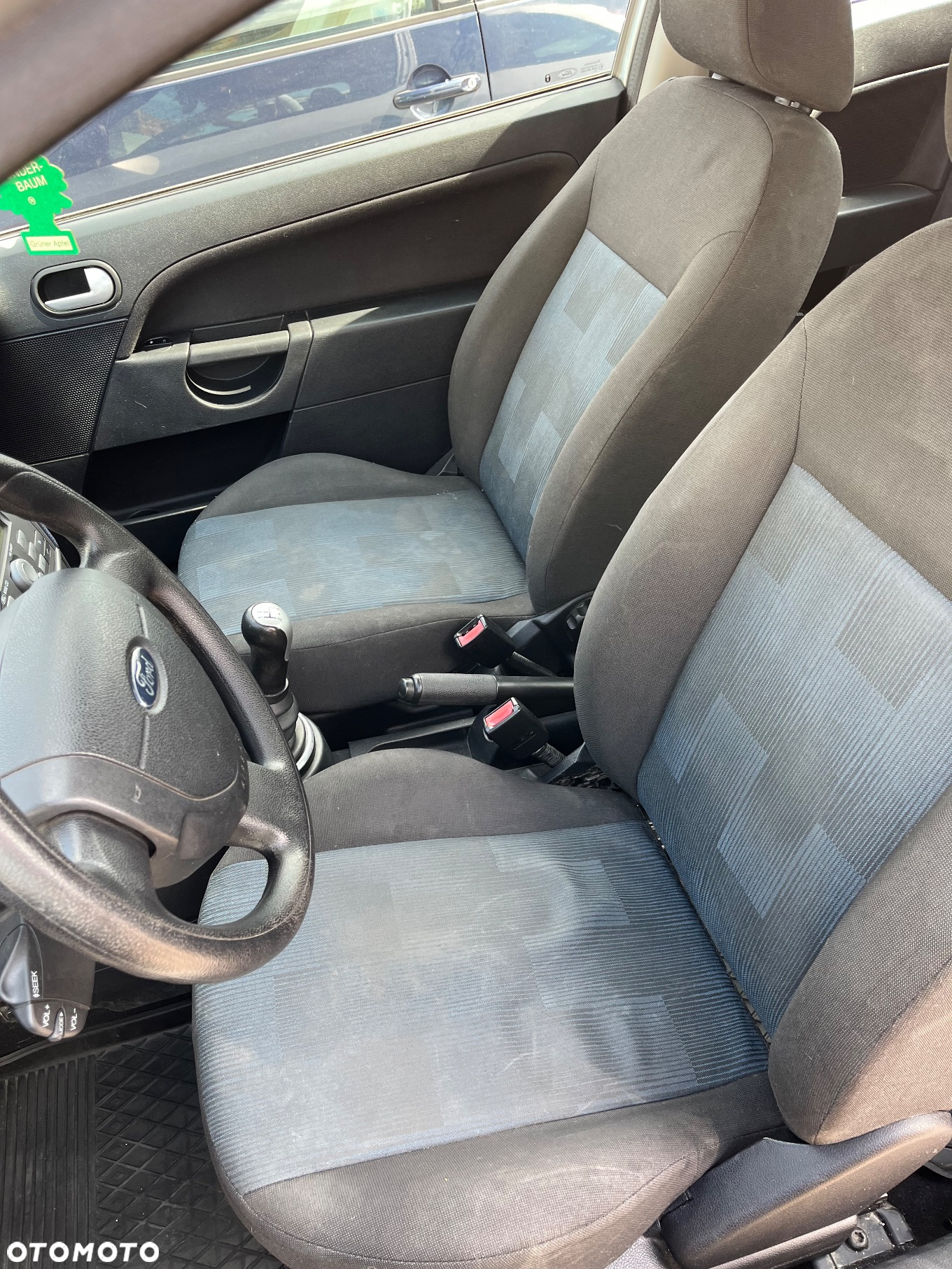Ford Fiesta 1.3 - 11