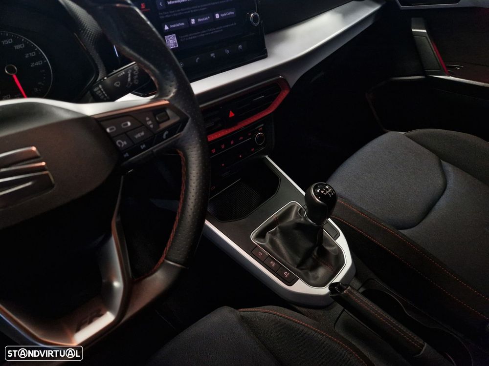 SEAT Arona 1.0 TSI FR - 22