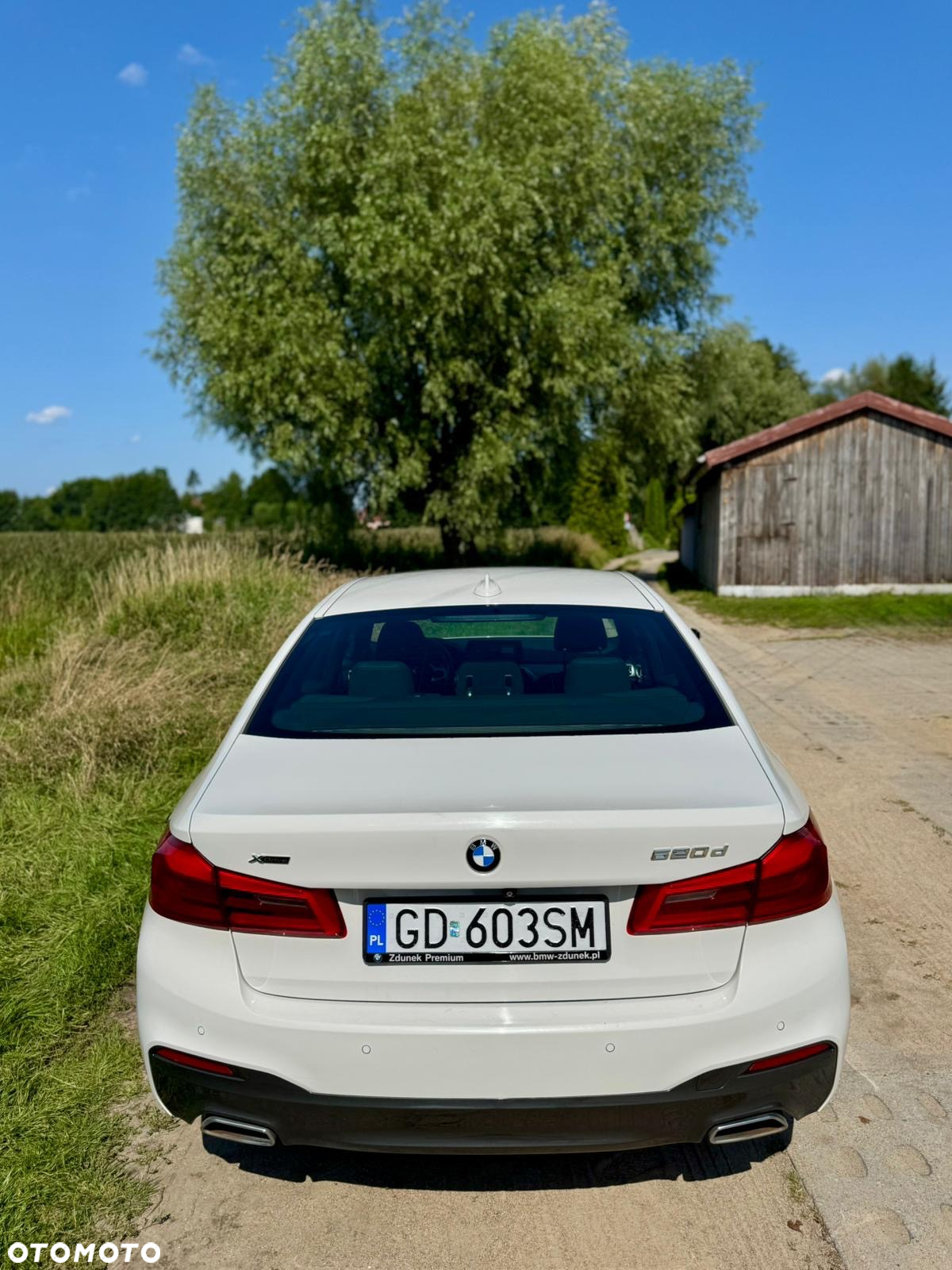 BMW Seria 5 520d xDrive - 18