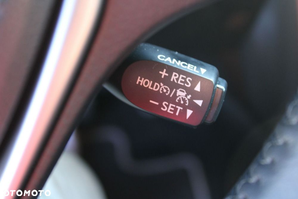 Toyota RAV4 - 25
