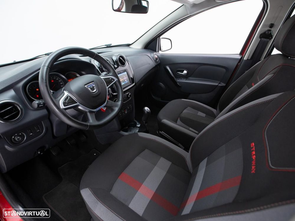 Dacia Sandero - 7