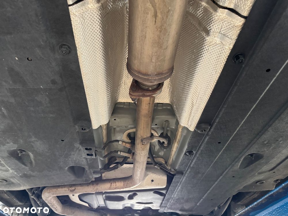 Hyundai i30 Fastback 1.6 CRDI Premium DCT - 33