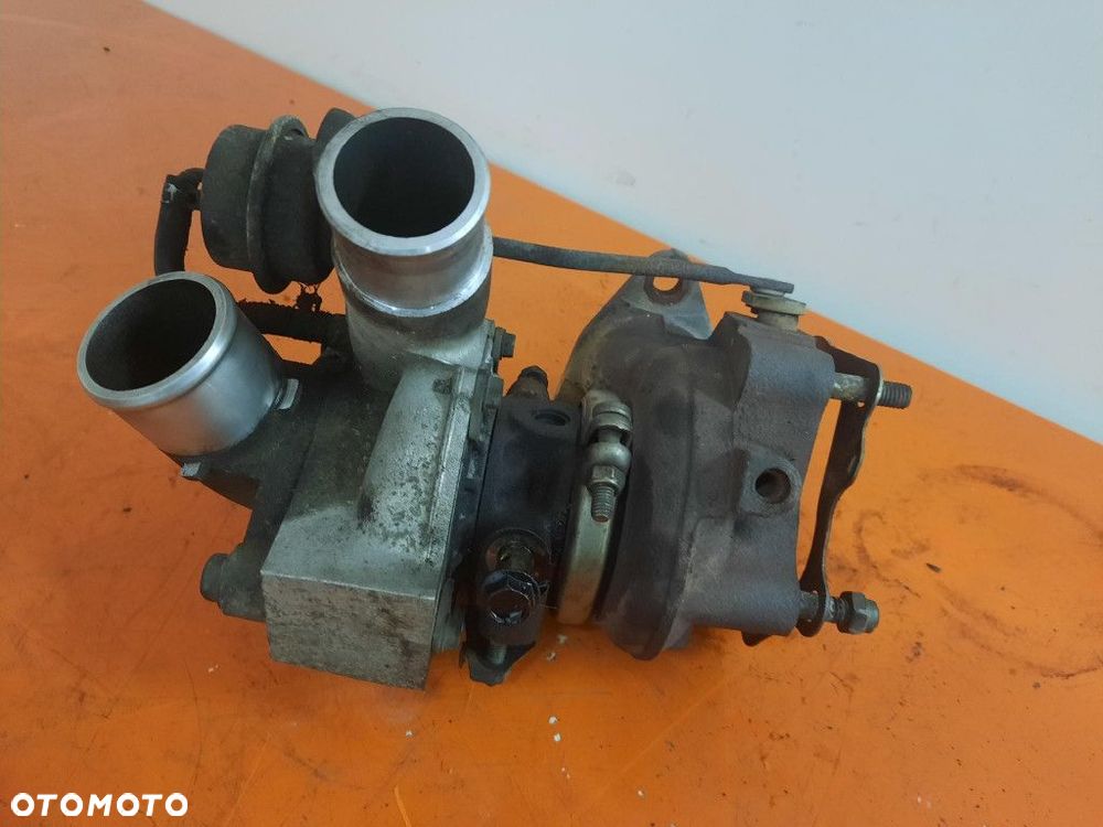 TOYOTA COROLLA E12 01-04 2.0D-4D 110KM TURBO-SPRĘŻARKA 17201-27060 1CDFTV - 1