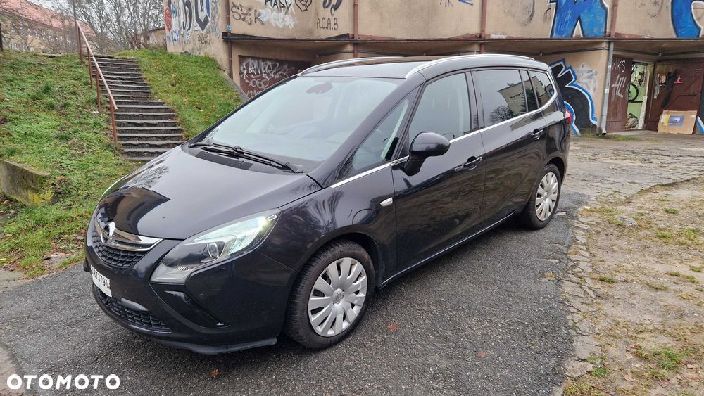 Opel Zafira - 1