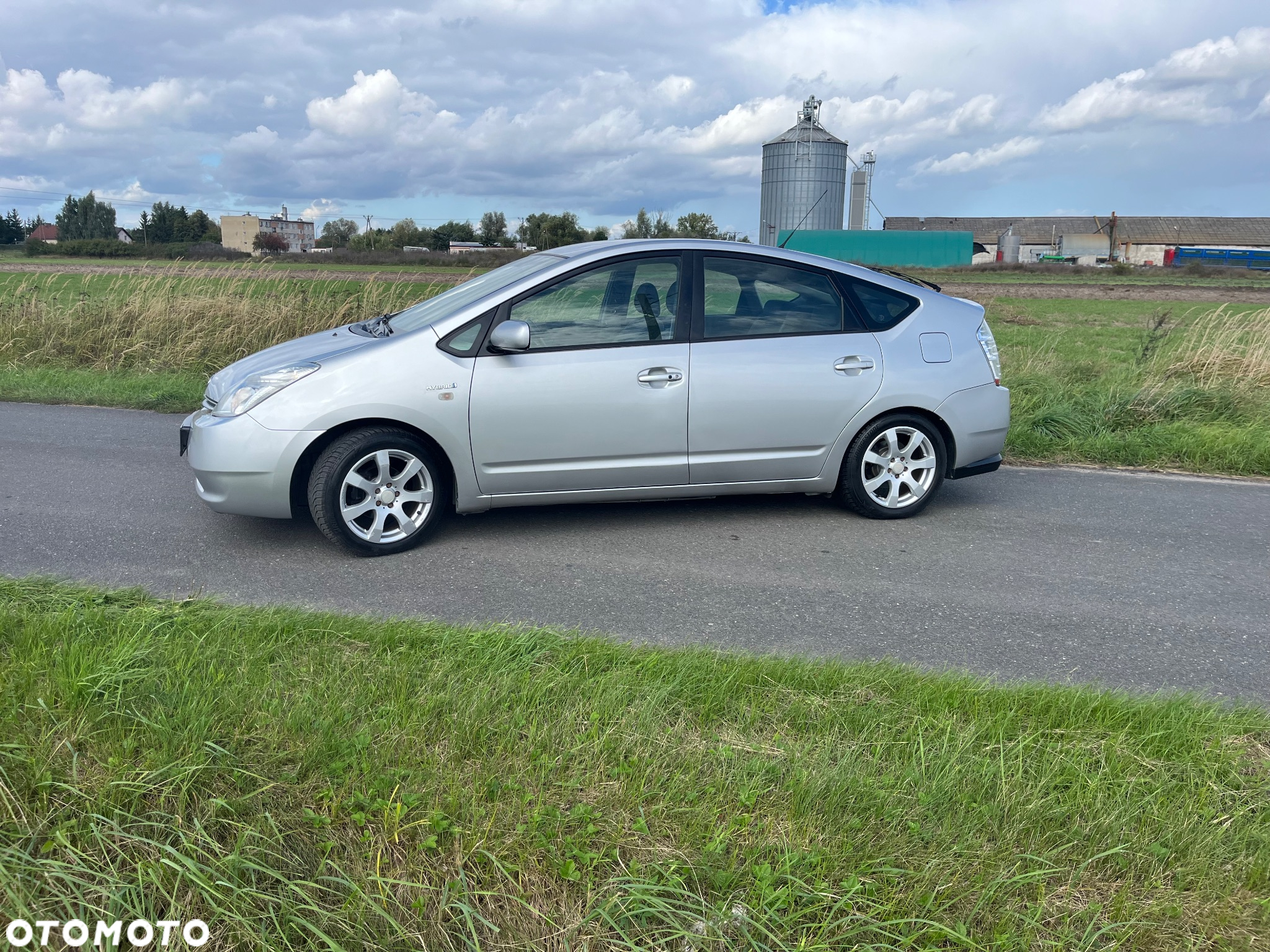 Toyota Prius - 13