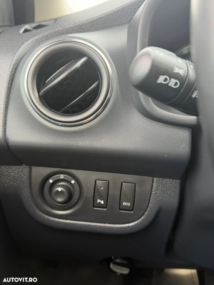 Dacia Sandero 0.9 TCe SL PLUS - 19