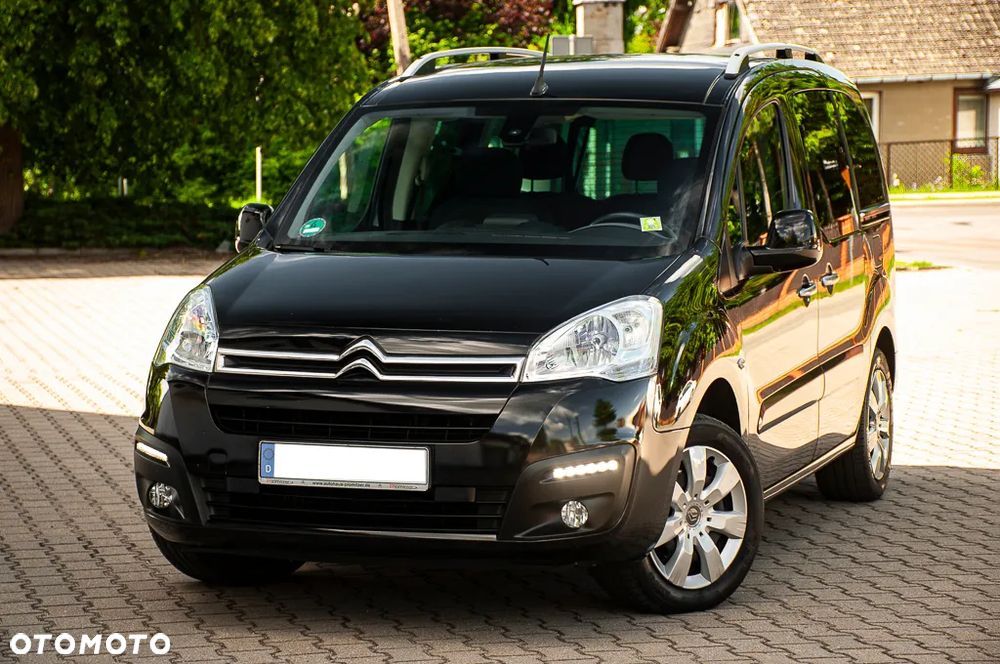Citroën Berlingo Multispace BlueHDi 120 S&S SHINE - 12