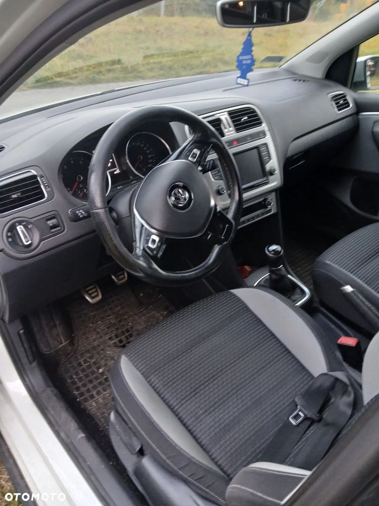 Volkswagen Polo 1.2 TSI BMT Comfortline - 6