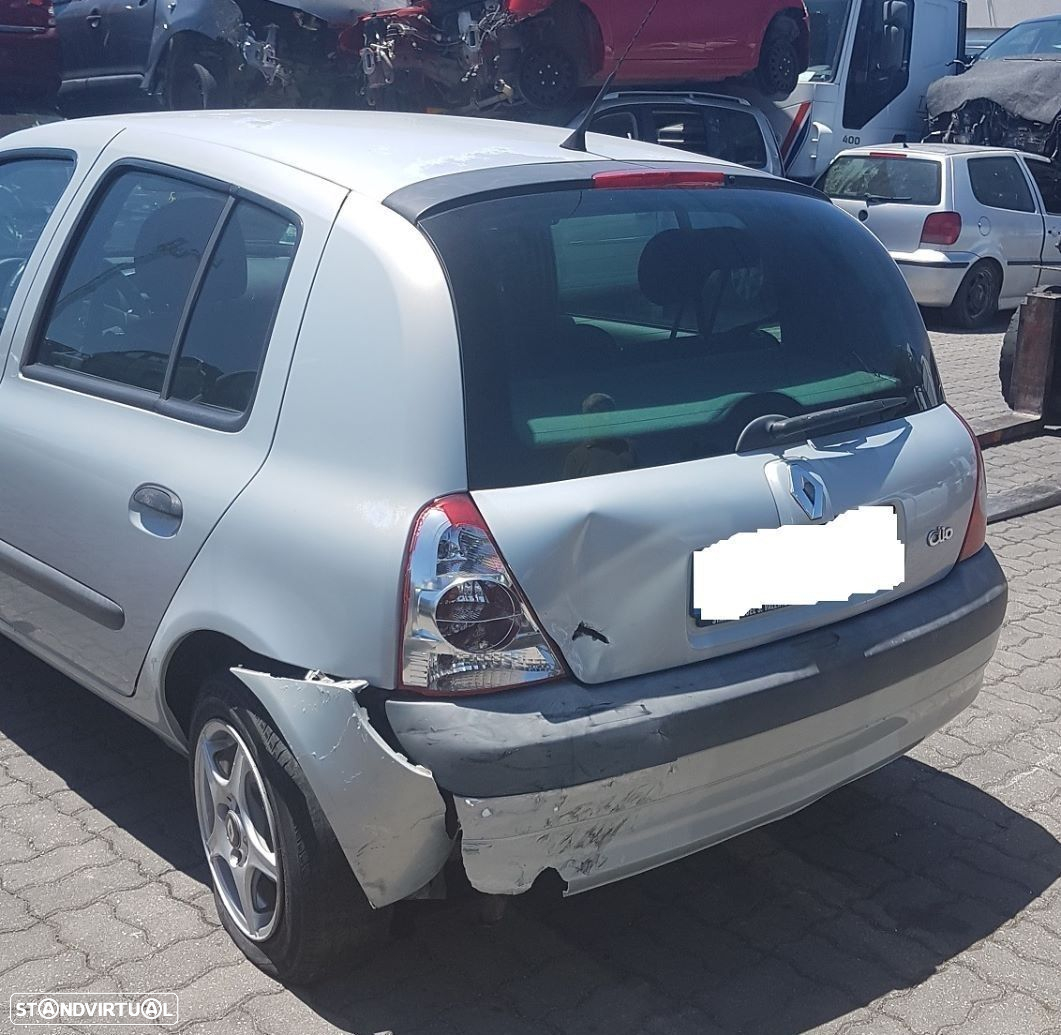 Peças Renault Clio II fase III - 18