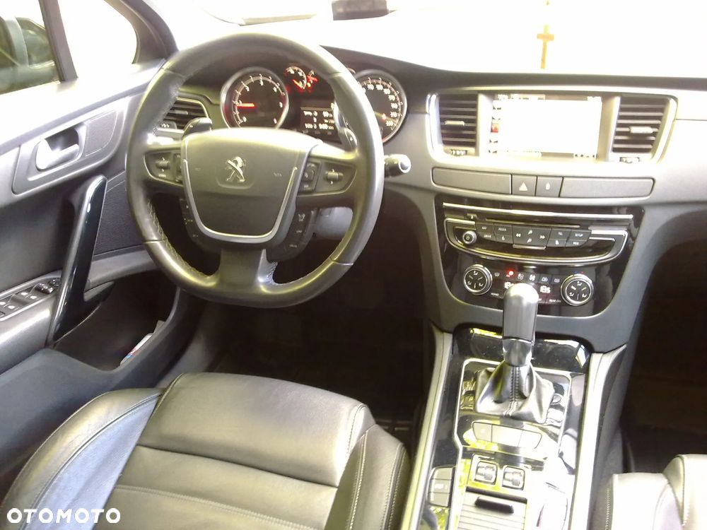 Peugeot 508 BlueHDi FAP 180 Automatik Stop&Start Allure - 15