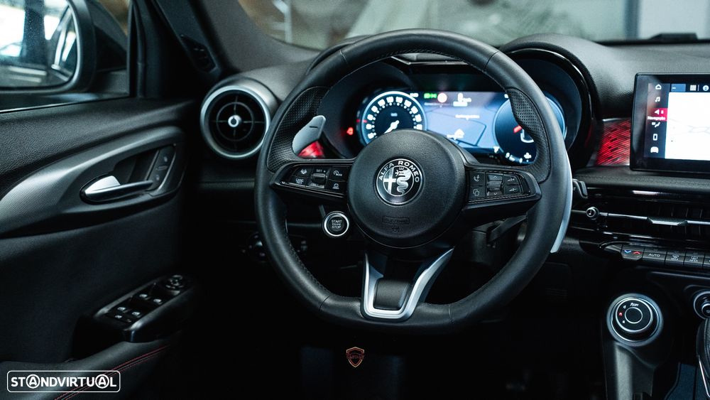 Alfa Romeo Tonale 1.5 Hybrid Edizione Speciale - 28