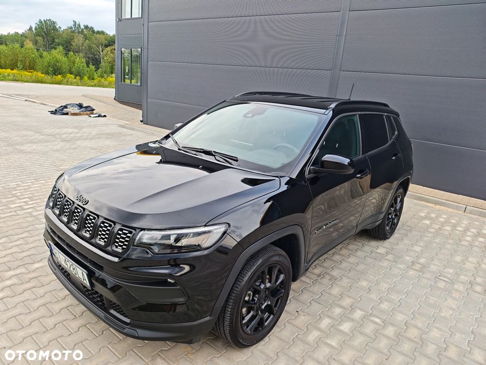 Jeep Compass - 1