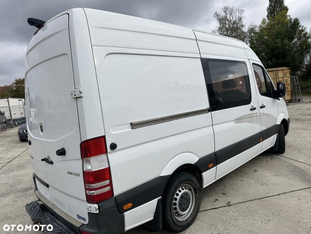 Mercedes-Benz Sprinter - 5