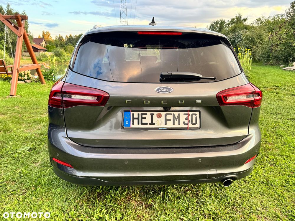 Ford Focus - 24