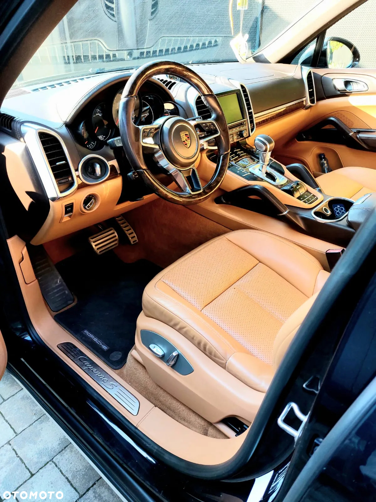 Porsche Cayenne Standard - 5