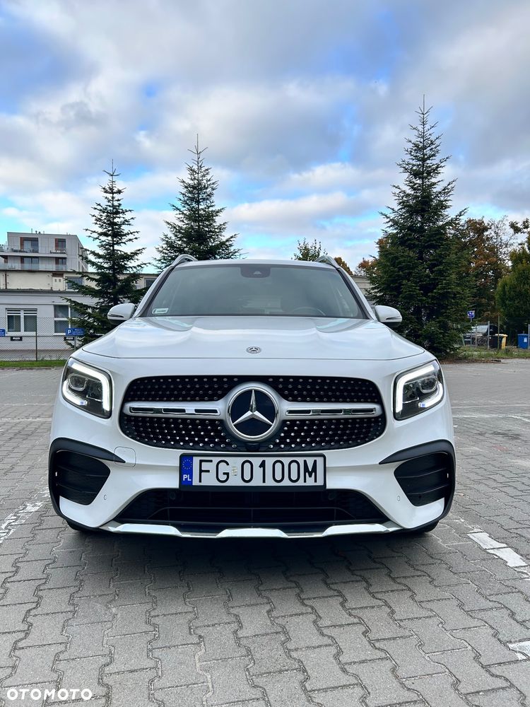 Mercedes-Benz Glb