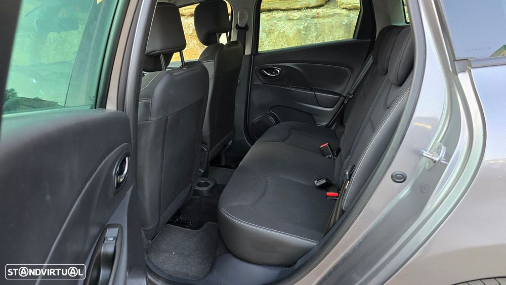 Renault Clio Sport Tourer - 43