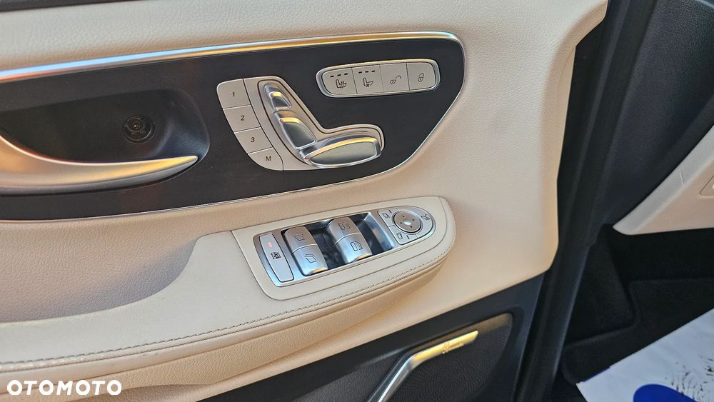 Mercedes-Benz Klasa V 250 d 4-Matic Avantgarde 7G-Tronic (ekstra d³) - 24
