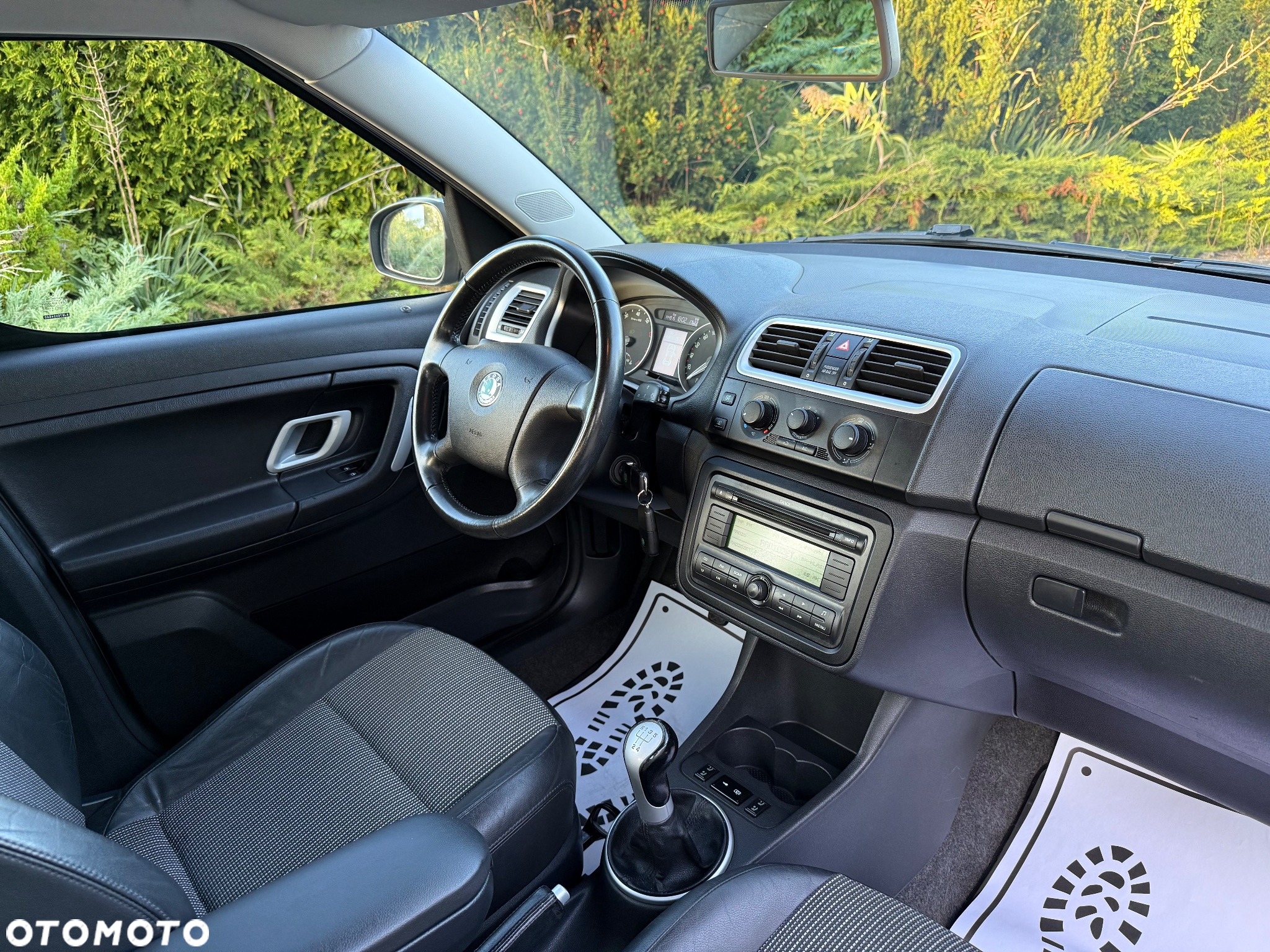 Skoda Roomster 1.6 16V Comfort - 8
